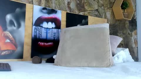 Snapshot of i_am_dolls chatting on 24, 2, 2025 The Dolls online show from 24, 2, 2025