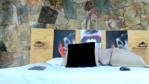 Snapshot of i_am_dolls chatting on 4, 3, 2025 The Dolls online show from 4, 3, 2025