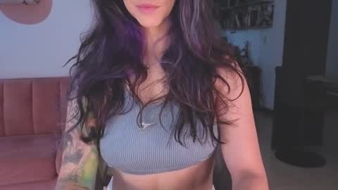 Snapshot of i_cant_believe_its_you chatting on 2, 4, 2026 Lana Banana online show from 2, 4, 2026