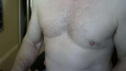 Snapshot of i_was_a_shy_dad chatting on 14, 12, 2025 i_was_a_shy_dad online show from 14, 12, 2025