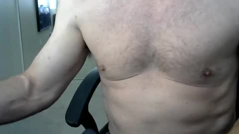 i_was_a_shy_dad online show from 10, 6, 2026