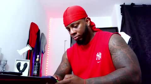 Mr H Independent model online show from 13, 9, 2025