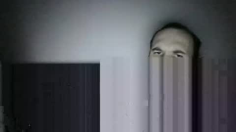 Snapshot of iam_leooo chatting on 17, 1, 2025 juan and roxana online show from 17, 1, 2025