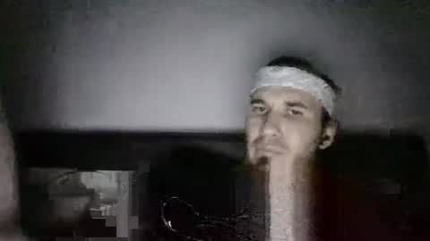 Snapshot of iam_leooo chatting on 29, 1, 2025 juan and roxana online show from 29, 1, 2025