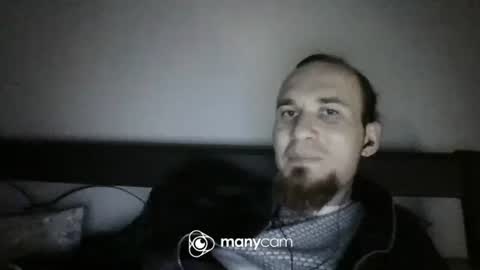 Snapshot of iam_leooo chatting on 7, 3, 2025 juan and roxana online show from 7, 3, 2025