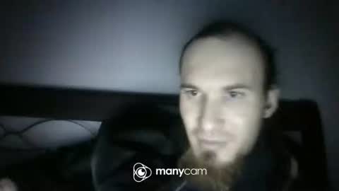 Snapshot of iam_leooo chatting on 13, 1, 2026 juan and roxana online show from 13, 1, 2026