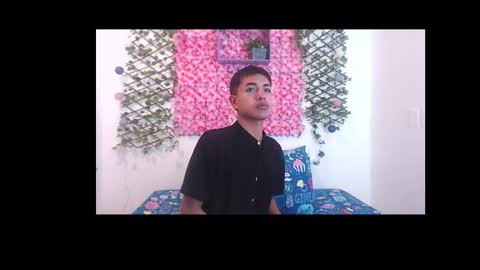 Snapshot of iam_lukas__ chatting on 17, 9, 2025 iam_lukas__ online show from 17, 9, 2025