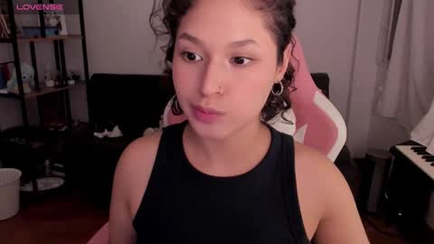 On instagram Imm  NikkiHelp me reach 100 likes online show from 5, 12, 2025