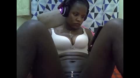 Snapshot of iam_nisa chatting on 6, 6, 2026 iam_nisa online show from 6, 6, 2026
