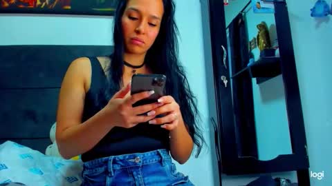 Snapshot of iam_your_fantasy chatting on 21, 11, 2025 iam_your_fantasy online show from 21, 11, 2025