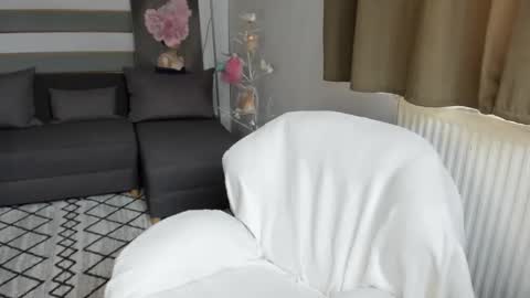 Baby Gal online show from 27, 2, 2026