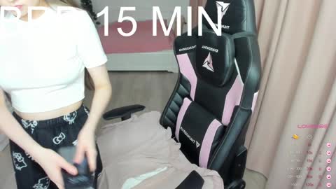 Cassie  STREAMS HERE EVERYDAY online show from 10, 1, 2025