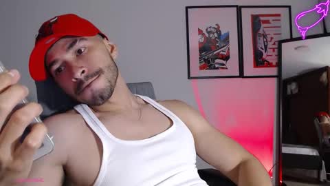  INDEPENDENT MODEL online show from 2, 12, 2025