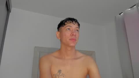 Juliiiiian online show from 18, 4, 2026