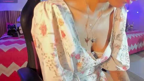 Nayuta online show from 5, 12, 2025