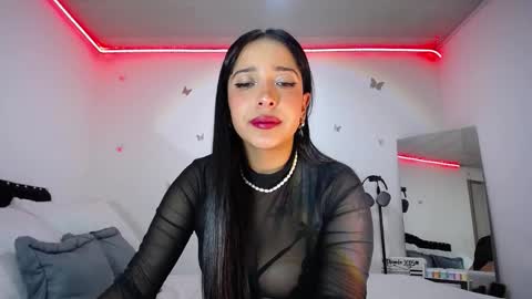 Snapshot of iamroxanne chatting on 17, 2, 2025 Camila online show from 17, 2, 2025