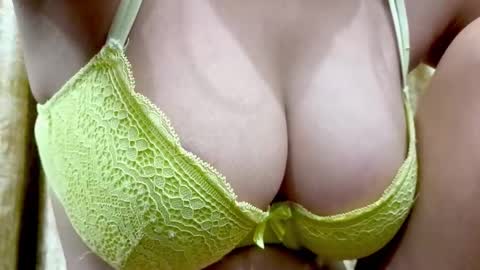 Iamnidhicam online show from 4, 2, 2026