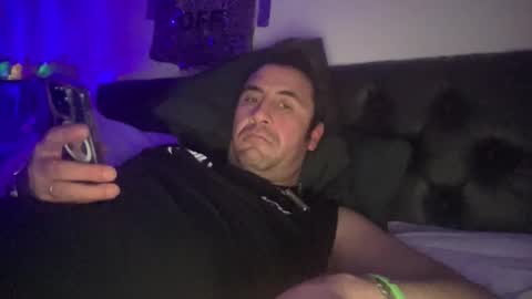 iamtheparty200 online show from 17, 12, 2025