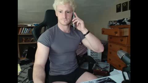 Snapshot of iamtommyparker chatting on 7, 2, 2026 iamtommyparker online show from 7, 2, 2026