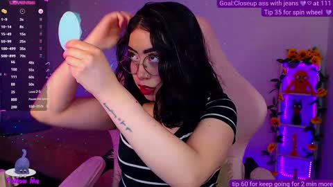 Snapshot of iamveroo chatting on 13, 9, 2025 Veronica NDEPENT MODEL online show from 13, 9, 2025