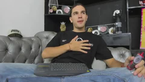 Ian online show from 1, 3, 2025