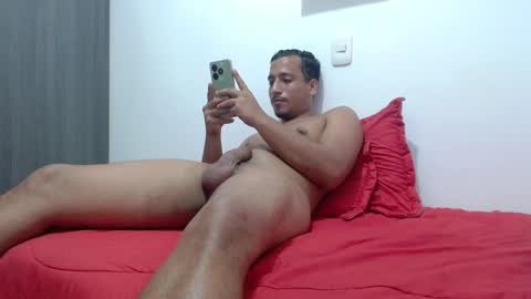 ian_taylor_xxx online show from 13, 12, 2024