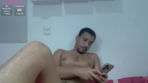 ian_taylor_xxx online show from 21, 1, 2025