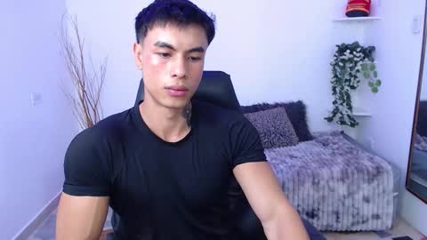 Snapshot of ian_west chatting on 2, 2, 2026 Ian online show from 2, 2, 2026