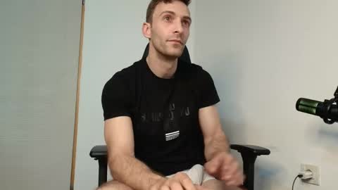 Snapshot of ianandersson27 chatting on 28, 4, 2026 Ian Andersson online show from 28, 4, 2026
