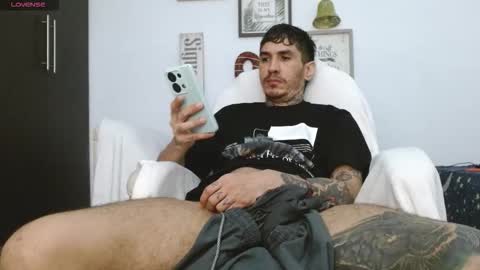 Snapshot of iandoherty chatting on 4, 12, 2025 Ian Doherty online show from 4, 12, 2025