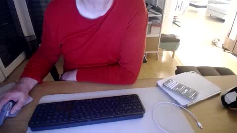 iandy12 online show from 22, 2, 2026