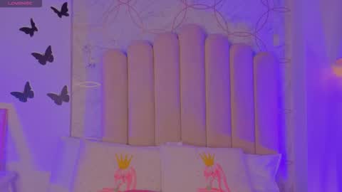  iara smith  online show from 18, 3, 2026