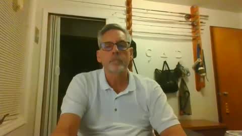 icanhelpu43 online show from 15, 1, 2025