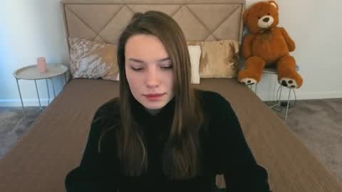 Danielle online show from 4, 4, 2026