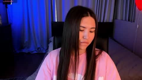 Snapshot of iceicebabe_ chatting on 25, 5, 2026 Aiza online show from 25, 5, 2026