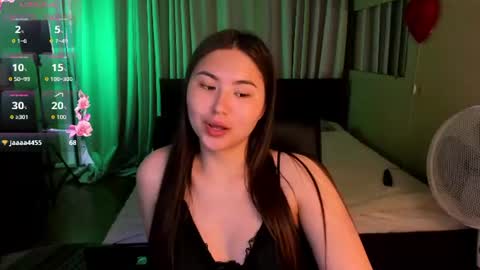 Snapshot of iceicebabe_ chatting on 14, 6, 2026 Aiza online show from 14, 6, 2026