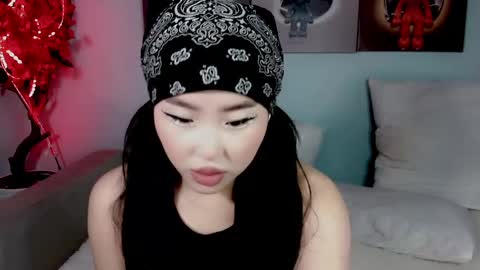 Snapshot of ichiben chatting on 5, 12, 2024 ichiben online show from 5, 12, 2024