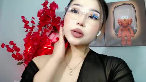 Snapshot of ichiben chatting on 20, 4, 2026 ichiben online show from 20, 4, 2026
