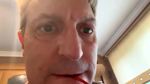 Snapshot of icums4u chatting on 9, 10, 2025 icums4u online show from 9, 10, 2025