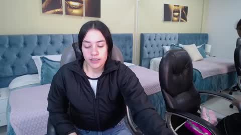 Icy online show from 16, 1, 2025