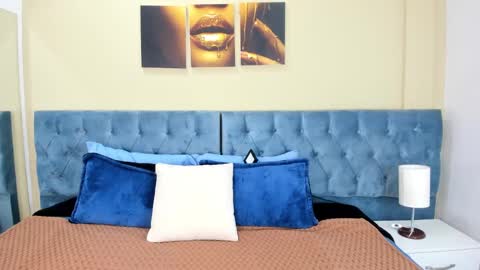 Icy online show from 8, 3, 2025