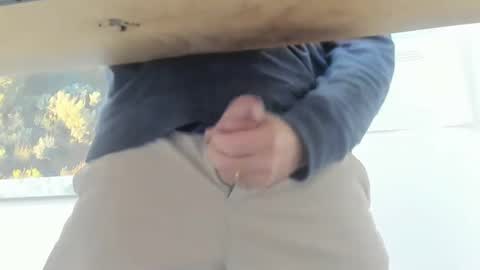 idfunguy2023 online show from 20, 11, 2025