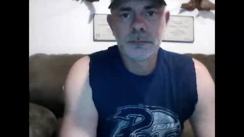 idkwhyidothis348732 online show from 18, 12, 2024