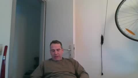 idontknowwhy1 online show from 2, 2, 2026