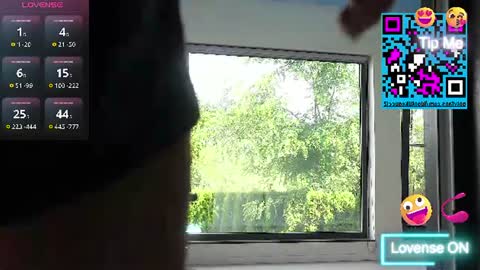 Snapshot of idontlikeguccibelts chatting on 9, 7, 2026 Little Flower online show from 9, 7, 2026