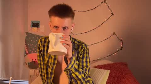 Snapshot of igarsson chatting on 19, 2, 2025 vladito online show from 19, 2, 2025