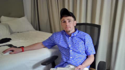 Snapshot of igetherwetter chatting on 14, 12, 2024 Amiri Roue online show from 14, 12, 2024