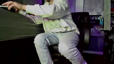 Snapshot of igetherwetter chatting on 13, 1, 2025 Amiri Roue online show from 13, 1, 2025