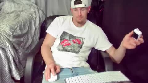 Snapshot of igetherwetter chatting on 14, 2, 2025 Amiri Roue online show from 14, 2, 2025