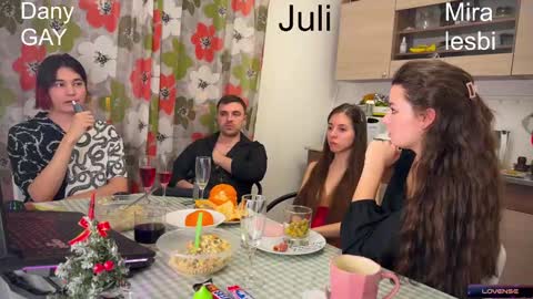 Julia and Mira online show from 26, 12, 2024